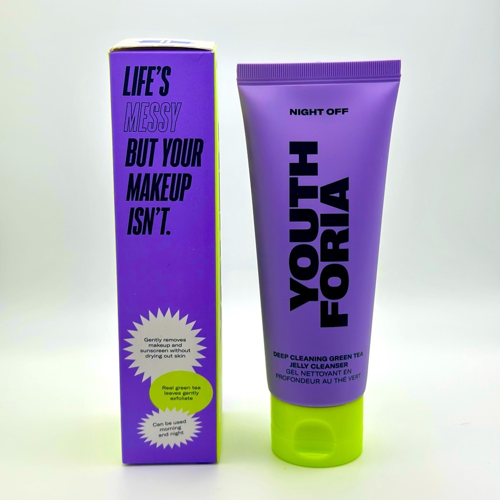 Youth Foria Green Tea Cleanser - Picture 3 of 4